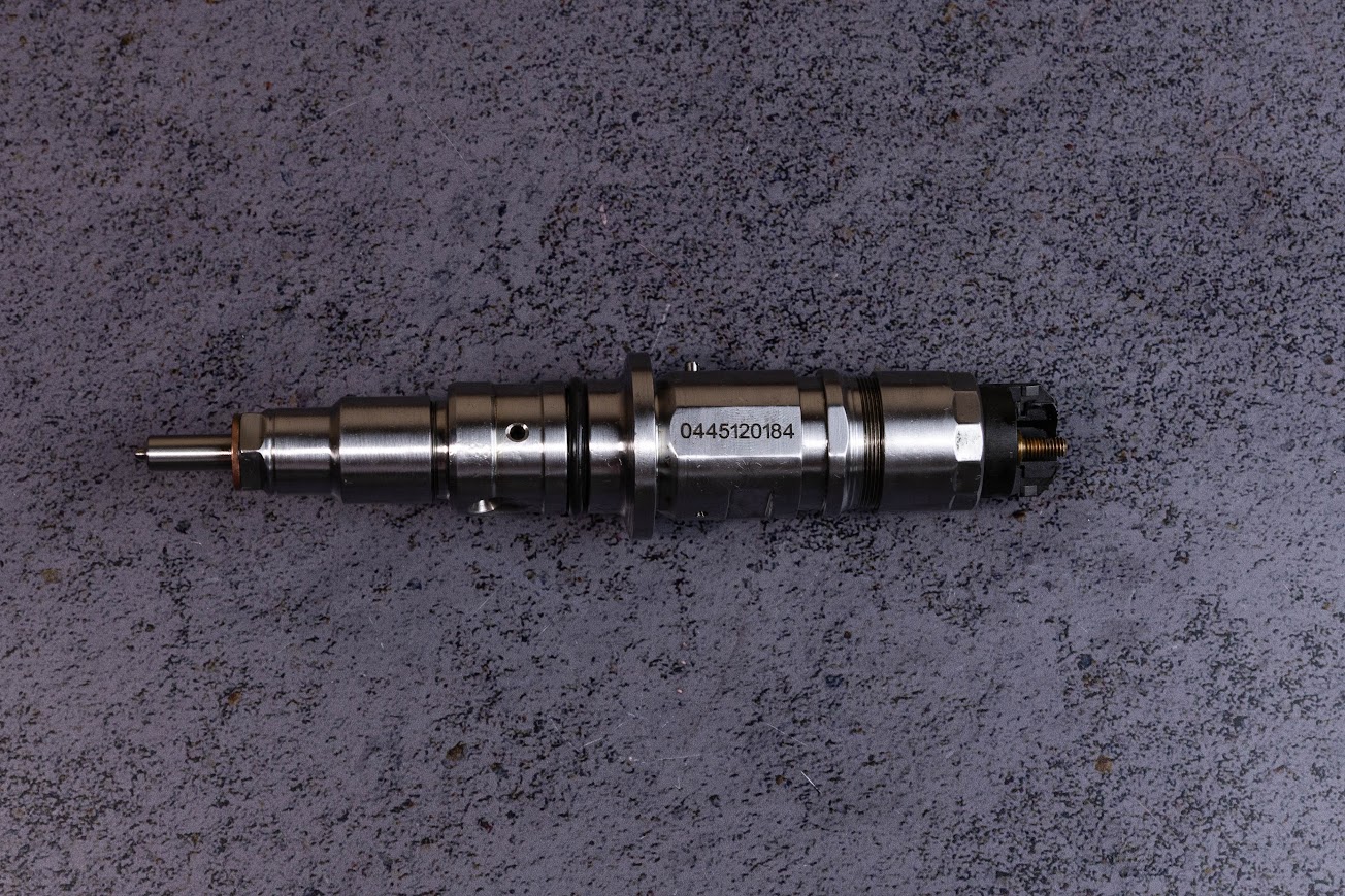 5253221 форсунка CR BOSCH для двигуна CUMMINS Dodge Ram 3500 Crew Cab 6,7. Ціна обмінної форсунки 40Euro - потрібно додати до основної вартості, якщо ви не повертаєте вашу форсунку. Гарантія 6 місяців.