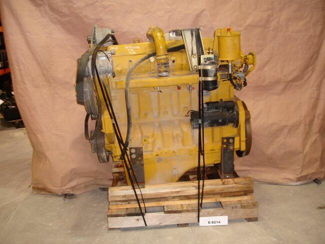 E-8214 John Deere Дизельний двигун 6125 Engine 6125