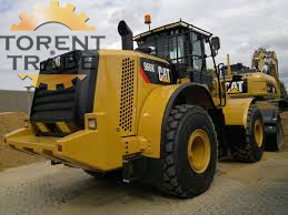 9L5910 CAT Капот BONNET