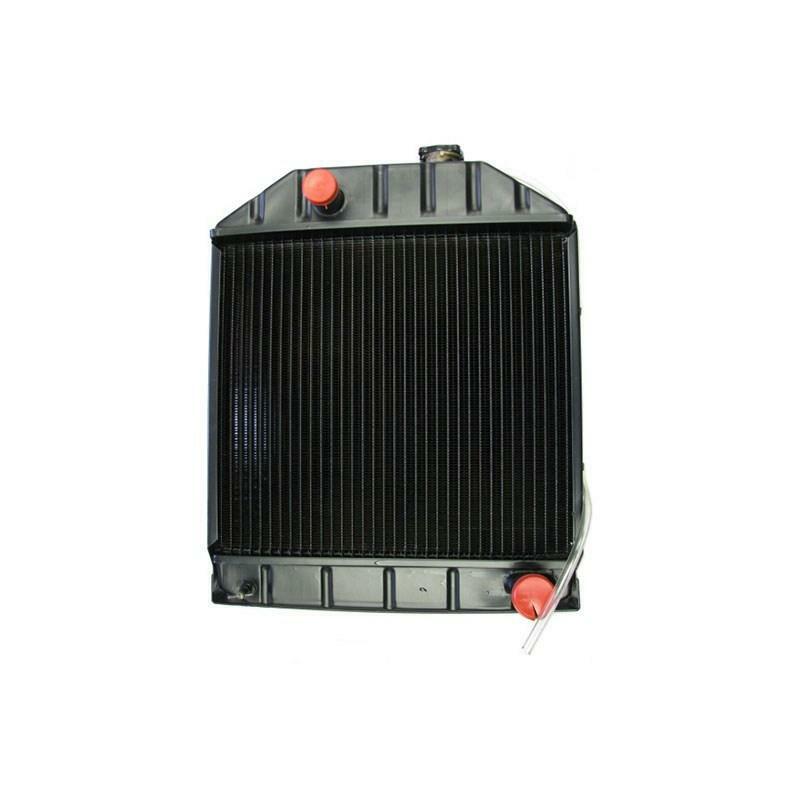 D8NN8005PA CNH Радіатор