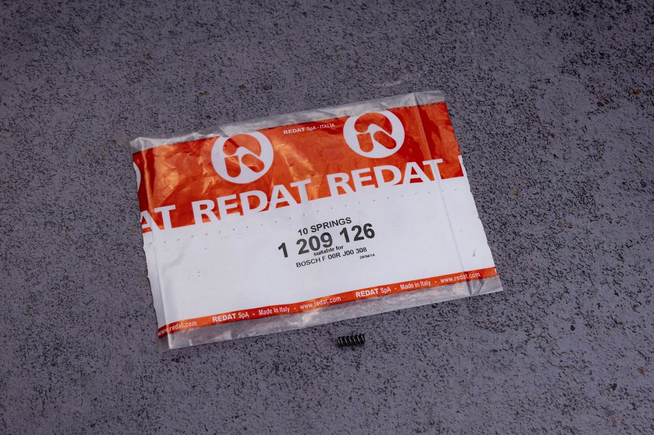 1209126, F00RJ00308 Пружина для форсунки 0445120019, 0445120020, 0445120029, 0445120059, 0445120120, 0445120123, 0445120125, 0445120231. Гарантія 6 місяців.