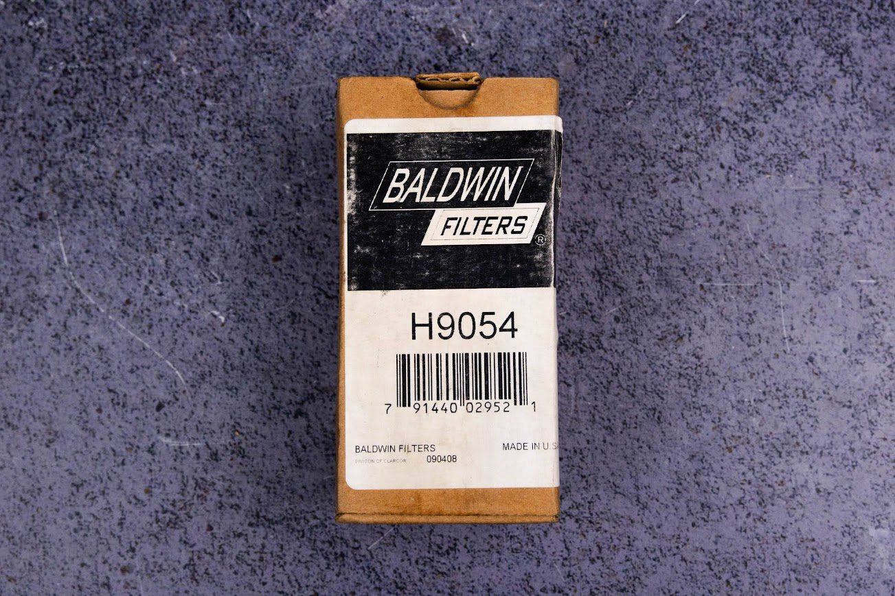 H9054 Фільтр гідравлічної системи. Виробник Baldwin США. Аналоги Pall HC9021FKT4Z, HC9021FUT4Z, DONALDSON P167181, FLEETGUARD HF30204, GRAINGER 4ZLJ5, LUBER-FINER LH95024, PARKER 925666, WIX 57856, SF-FILTER HY20552