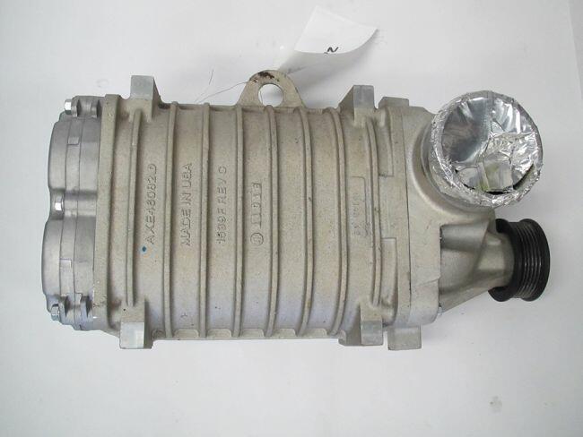 AXE40522 John Deere Повітряозбірник подачі повітря Blower Used Air Intake Supply for John Deere Combine