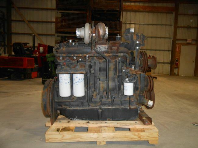 E-7769 Gleaner Дизельний двигун  685T Engine Used Allis ChalmersВ® 685T Dieselfor GleanerВ® R72 Combine