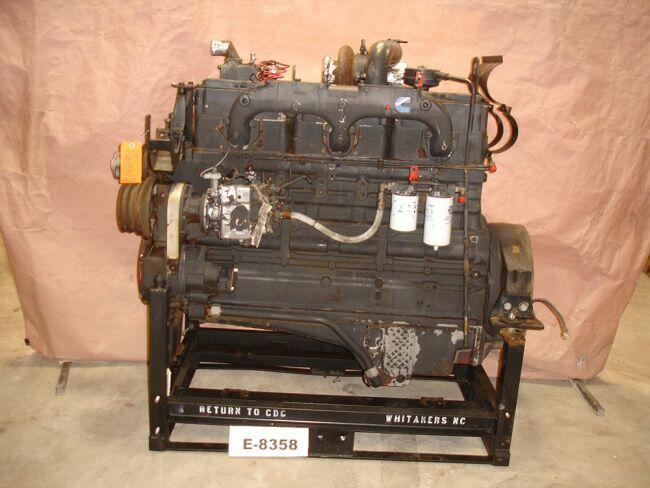 E-8358 Versatile Дизельний двигун 855 Engine Used CumminsВ® 855 Diesel