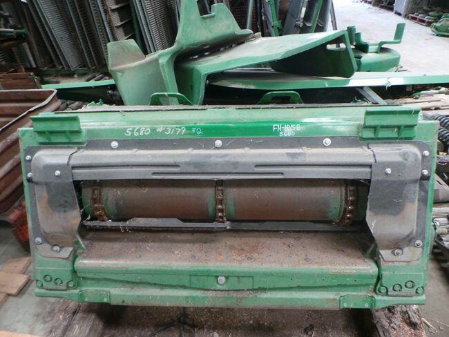 FH-1062 CNH Конвейєр жниварки Feederhouse Used with Lateral Tilt