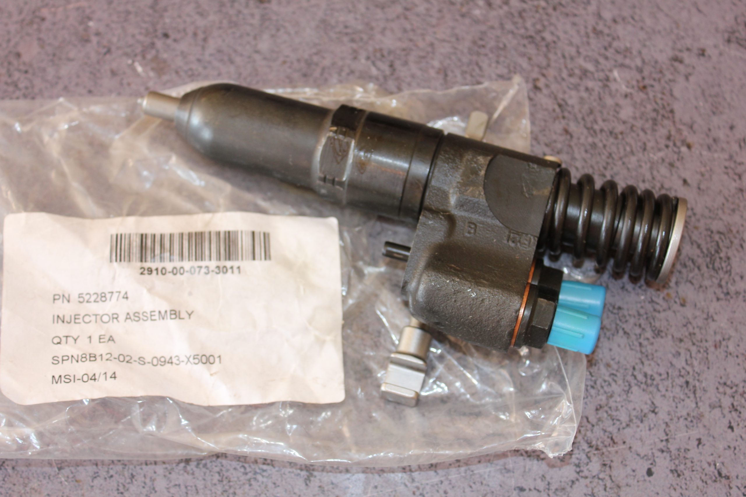 718515 Гідроелектронний насос форсунка MAXXFORCE 5 DT466/570, HT570, MAXXFORCE DT9, DT10. Ціна обмінної форсунки 80Euro - потрібно додати до основної вартості, якщо ви не повертаєте вашу форсунку. Гарантія 6 місяців.