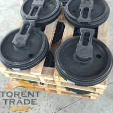 CA513 Case IDLER GROUP WITH BLOCKS Лінивець, колесо направлююча