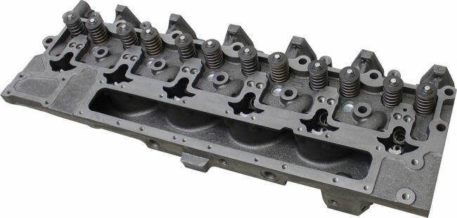 RE530370 John Deere Головка блоку циліндрів із клапанами Cylinder Head with Valves Remanufactured